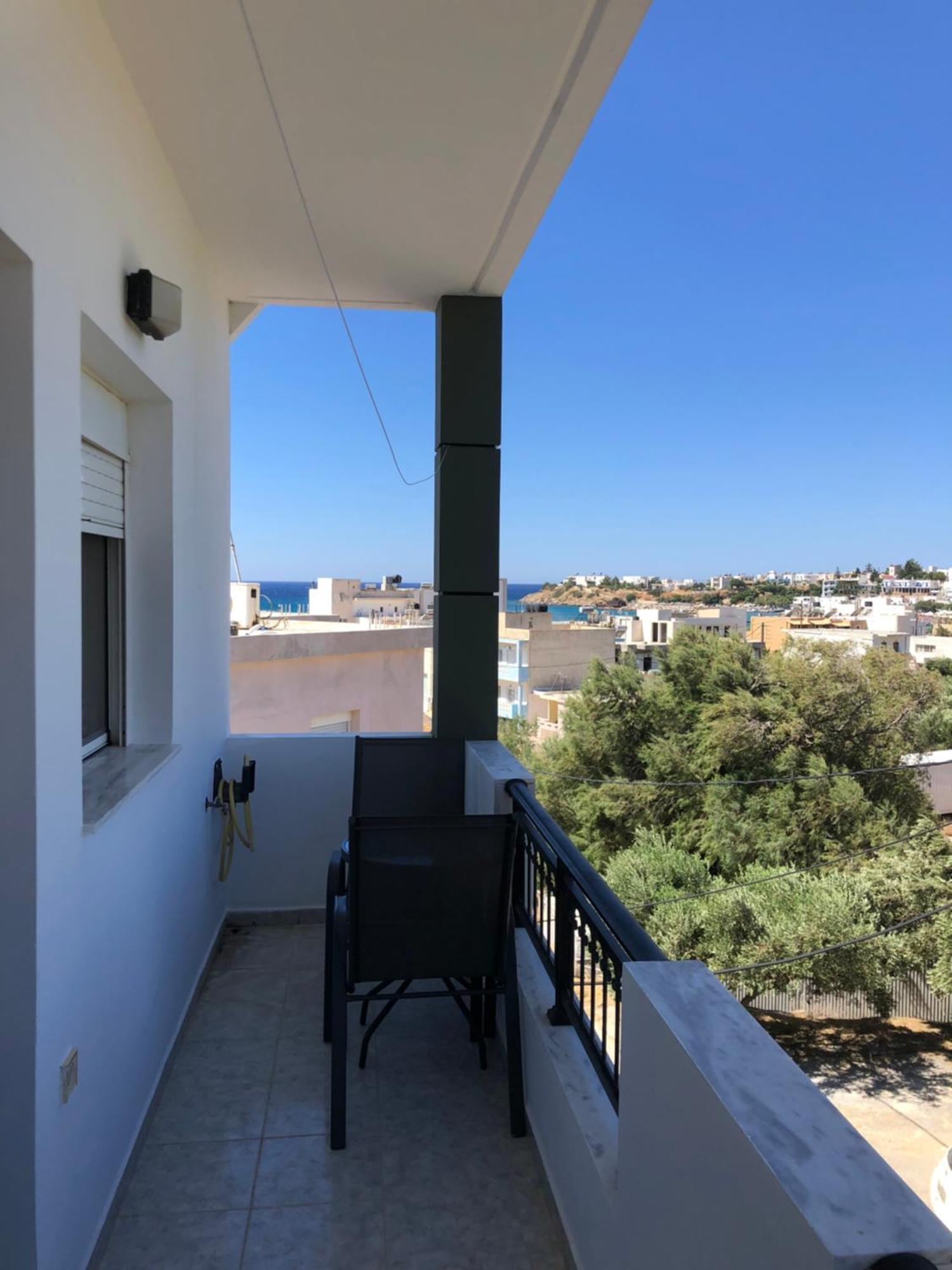 Blue Sky Apartments Makry Gialos  Exterior photo