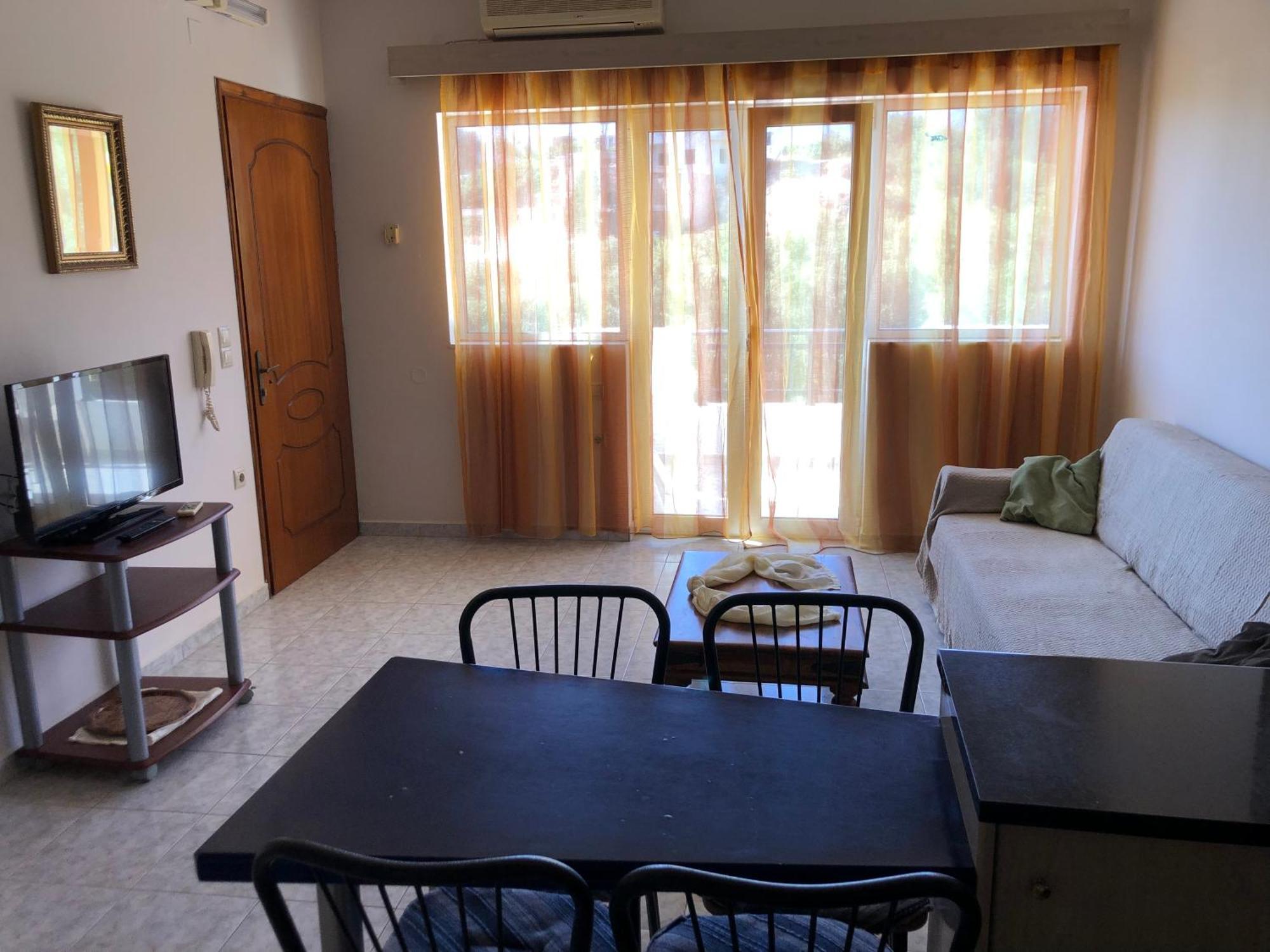 Blue Sky Apartments Makry Gialos  Room photo